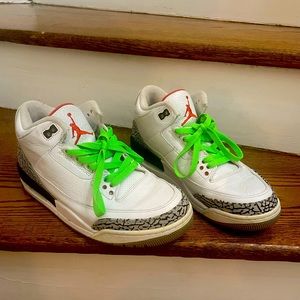 Air Jordan 3s - Used in Good Condition - Authentic